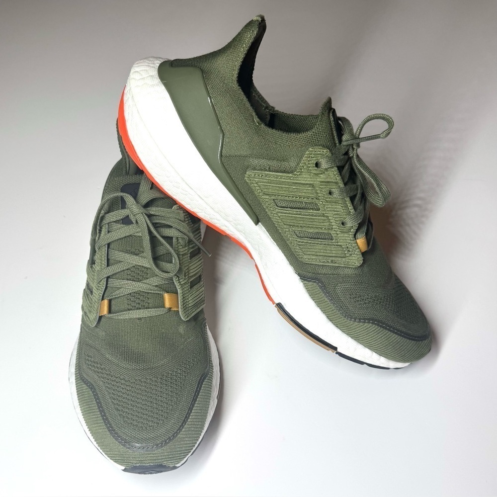 Adidas Men's UltraBoost 22 Olive Green Athletic Running Shoes Size- 8 - Picture 7 of 9